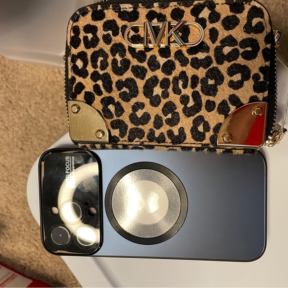 Michael Kors Estelle Micro Trunk Crossbody - Picture 7 of 8